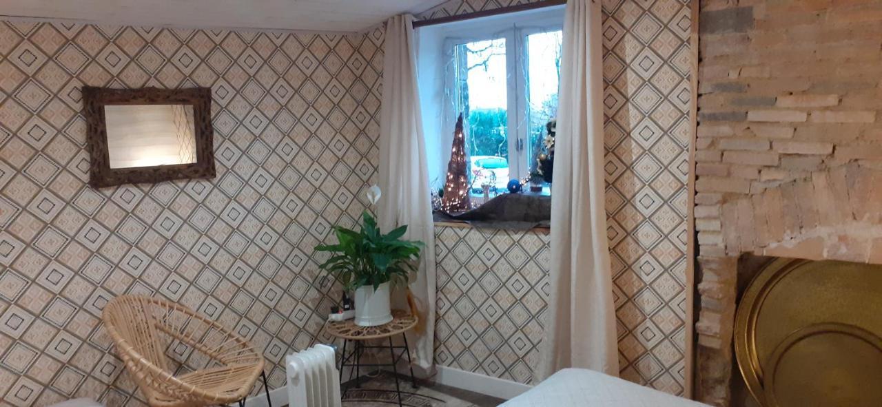 Le Gite Du Prieure Villa Treize-Vents Eksteriør billede